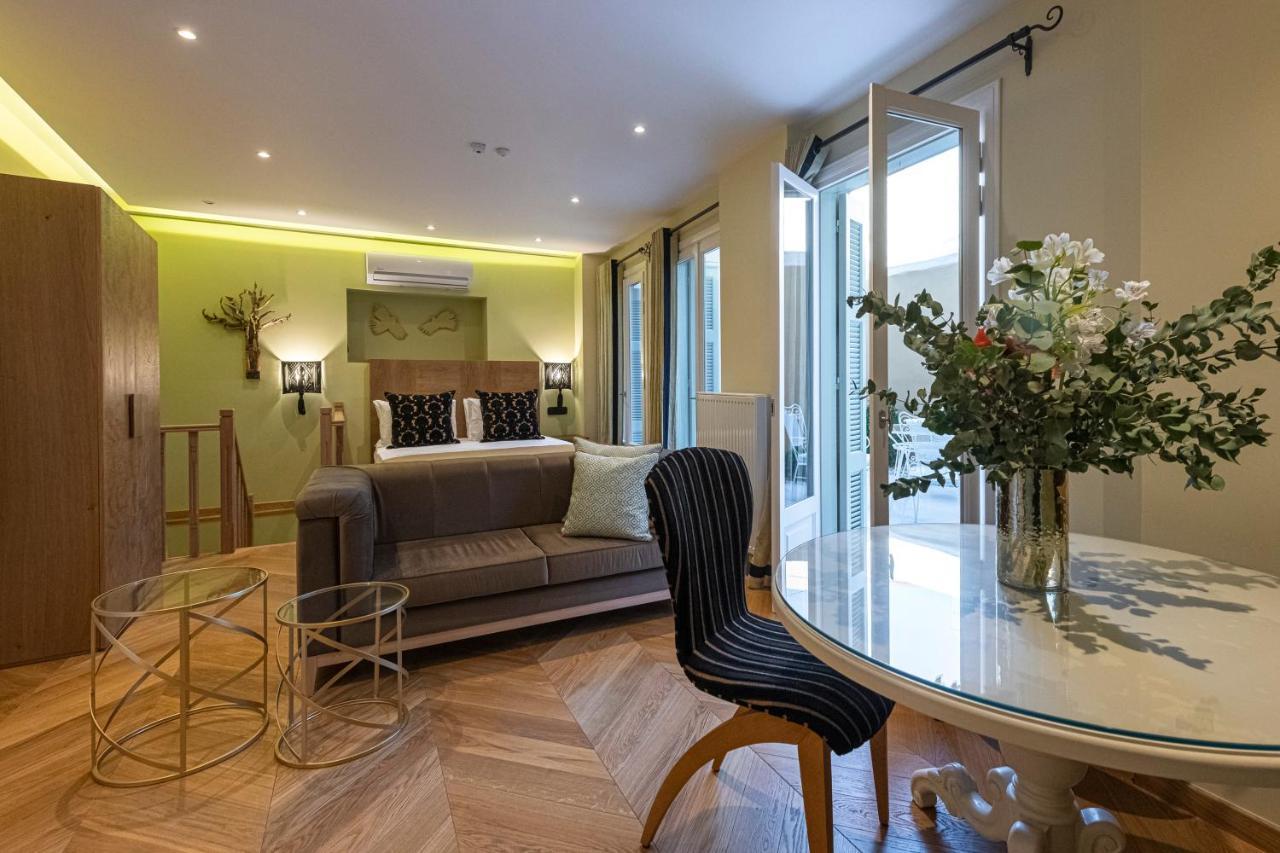 Ipelhome - Plaka Boutique Apartments Афины Экстерьер фото