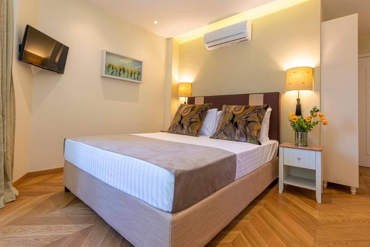 Ipelhome - Plaka Boutique Apartments Афины Экстерьер фото