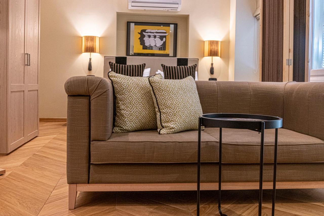 Ipelhome - Plaka Boutique Apartments Афины Экстерьер фото